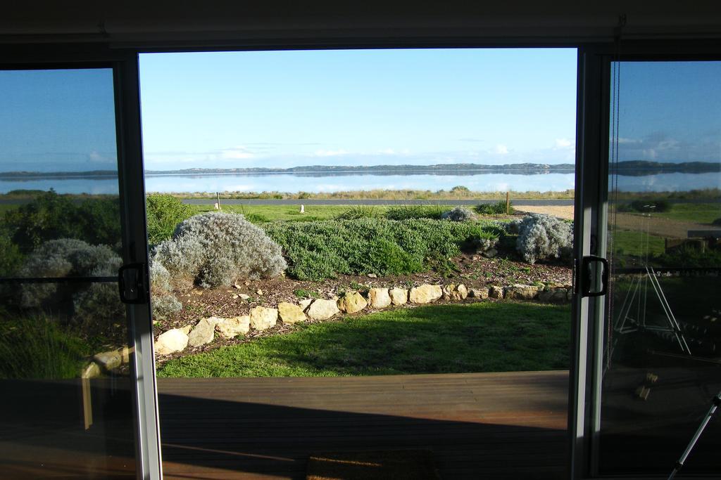 Coorong Waterfront Retreat Villa Meningie Ngoại thất bức ảnh