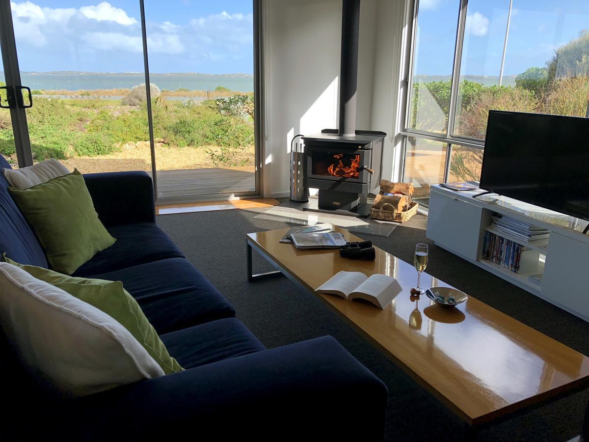 Coorong Waterfront Retreat Villa Meningie Ngoại thất bức ảnh